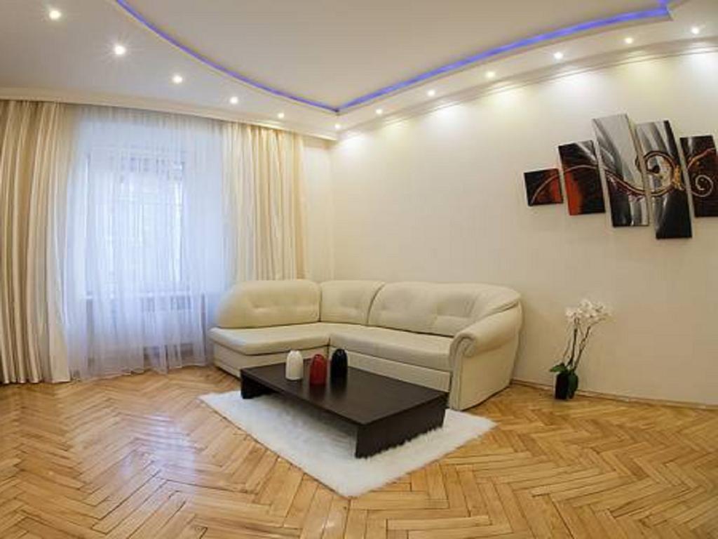 1 Minute To Rynok Square Apartment Lviv Room photo